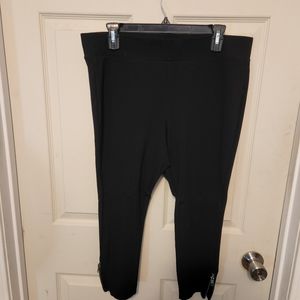 Torrid Capri Leggings with zippers